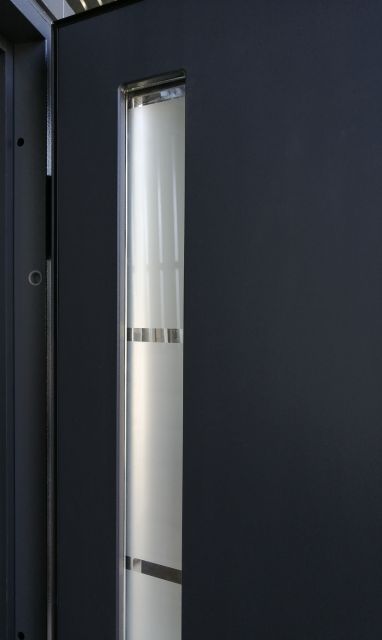 Входная дверь Redfort Металл МДФ со стеклопакетом 860 мм
