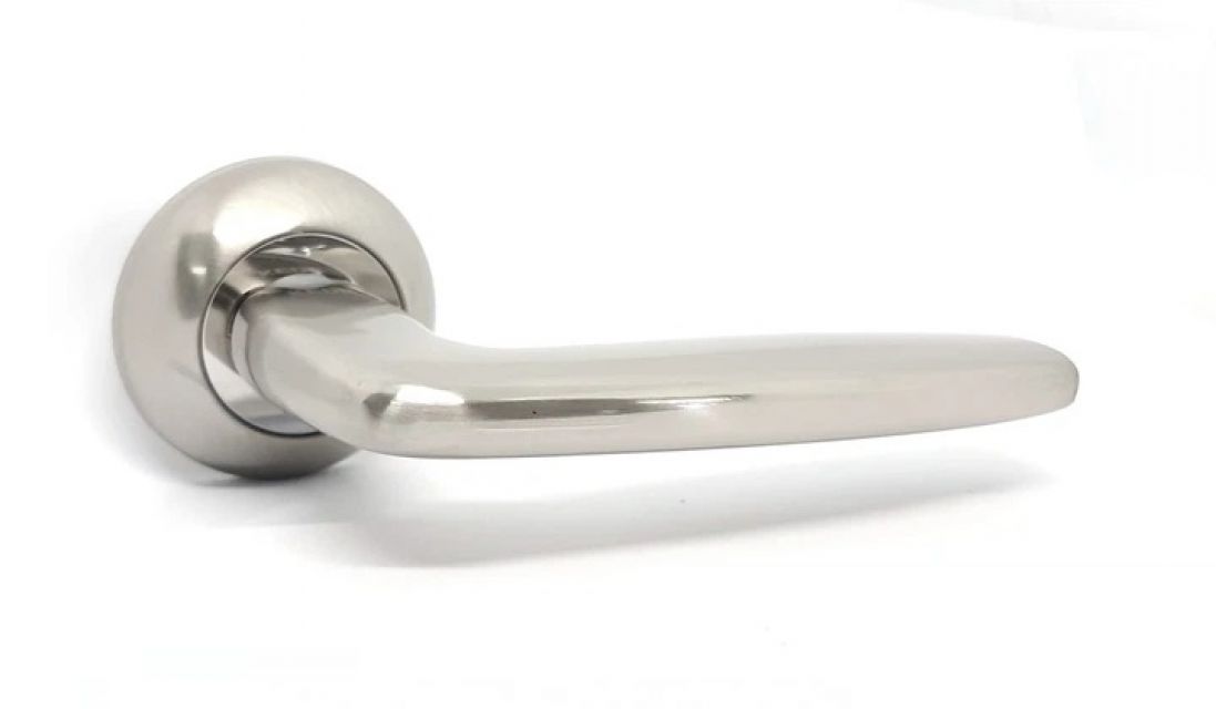 Ручка на розетці Kedr R07.766